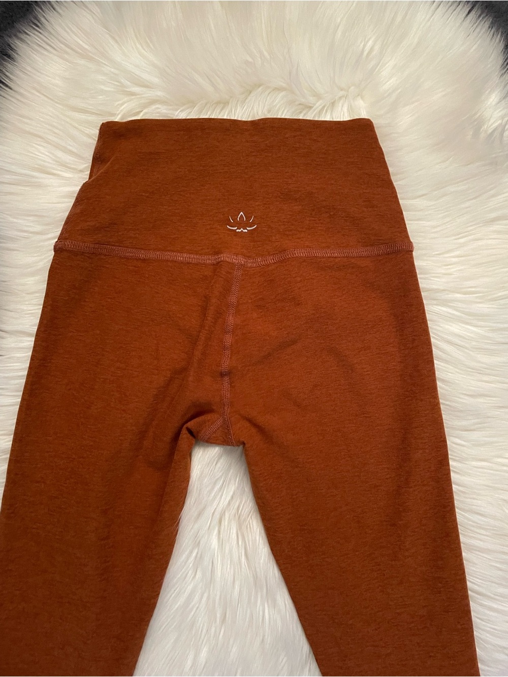 Beyond Yoga Rust Brown High-Waist Leggings & Crop Tank Set - Picture 10 of 13